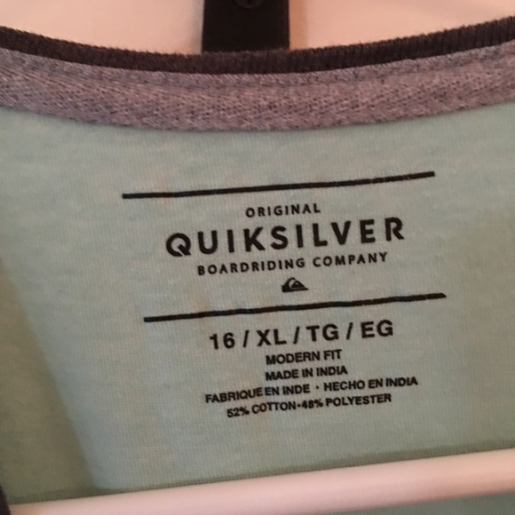 t-shirt - Picture 2 of 2